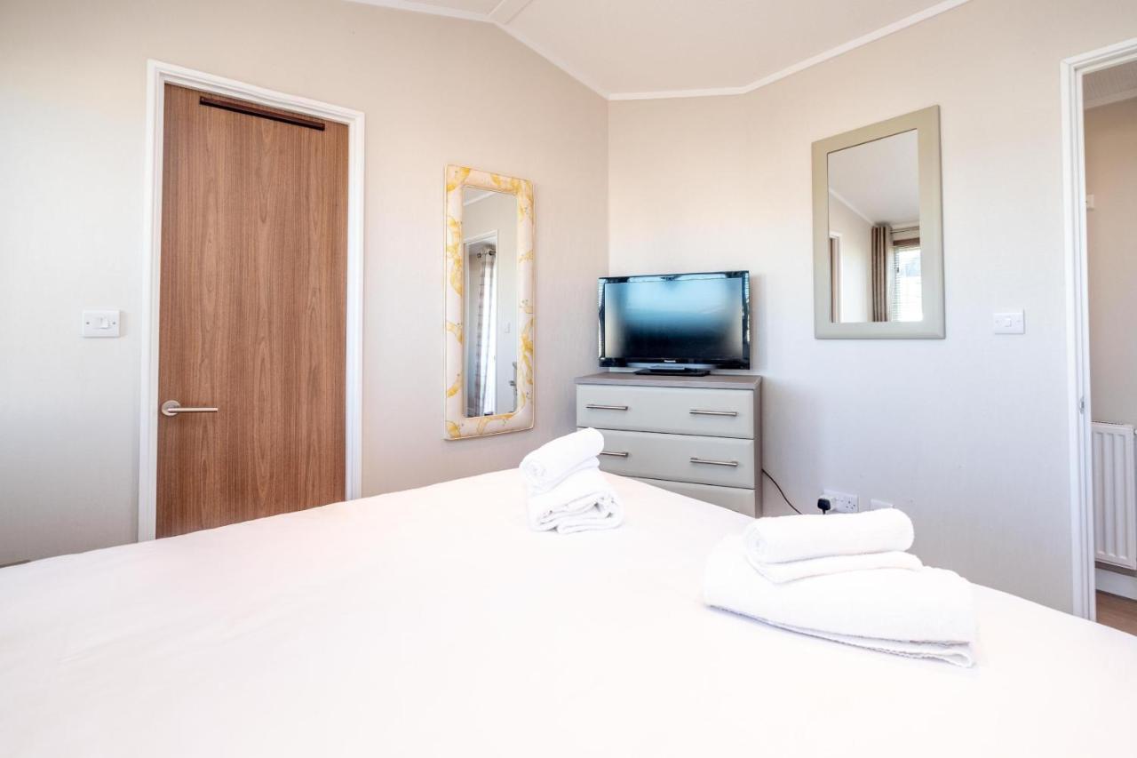 Chelsea Lodge - Aldeburgh Coastal Cottages Sizewell Екстериор снимка