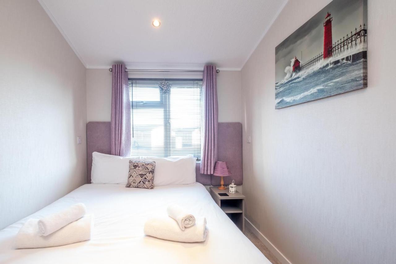 Chelsea Lodge - Aldeburgh Coastal Cottages Sizewell Екстериор снимка