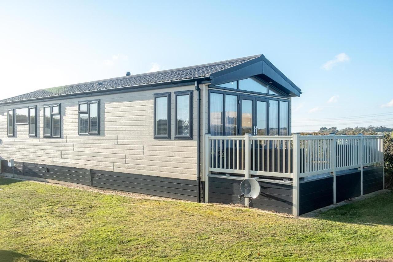 Chelsea Lodge - Aldeburgh Coastal Cottages Sizewell Екстериор снимка